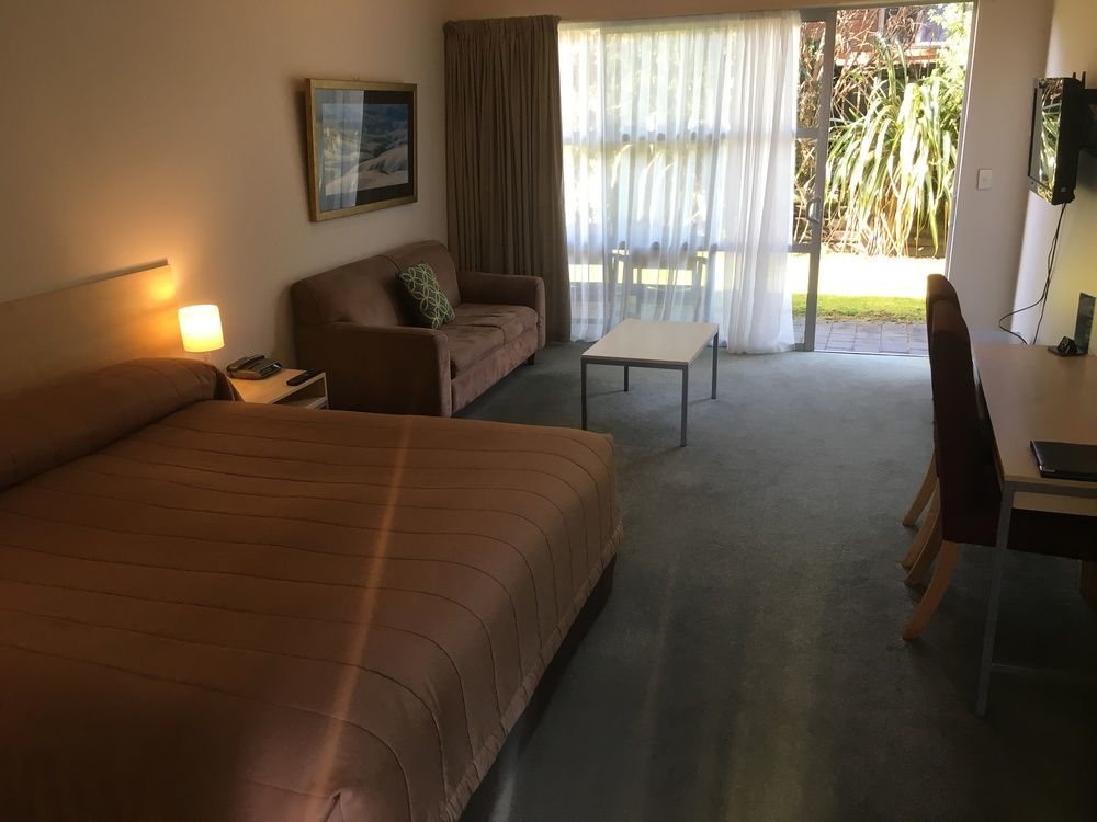 The Westhaven Motel Fox Glacier Exterior photo